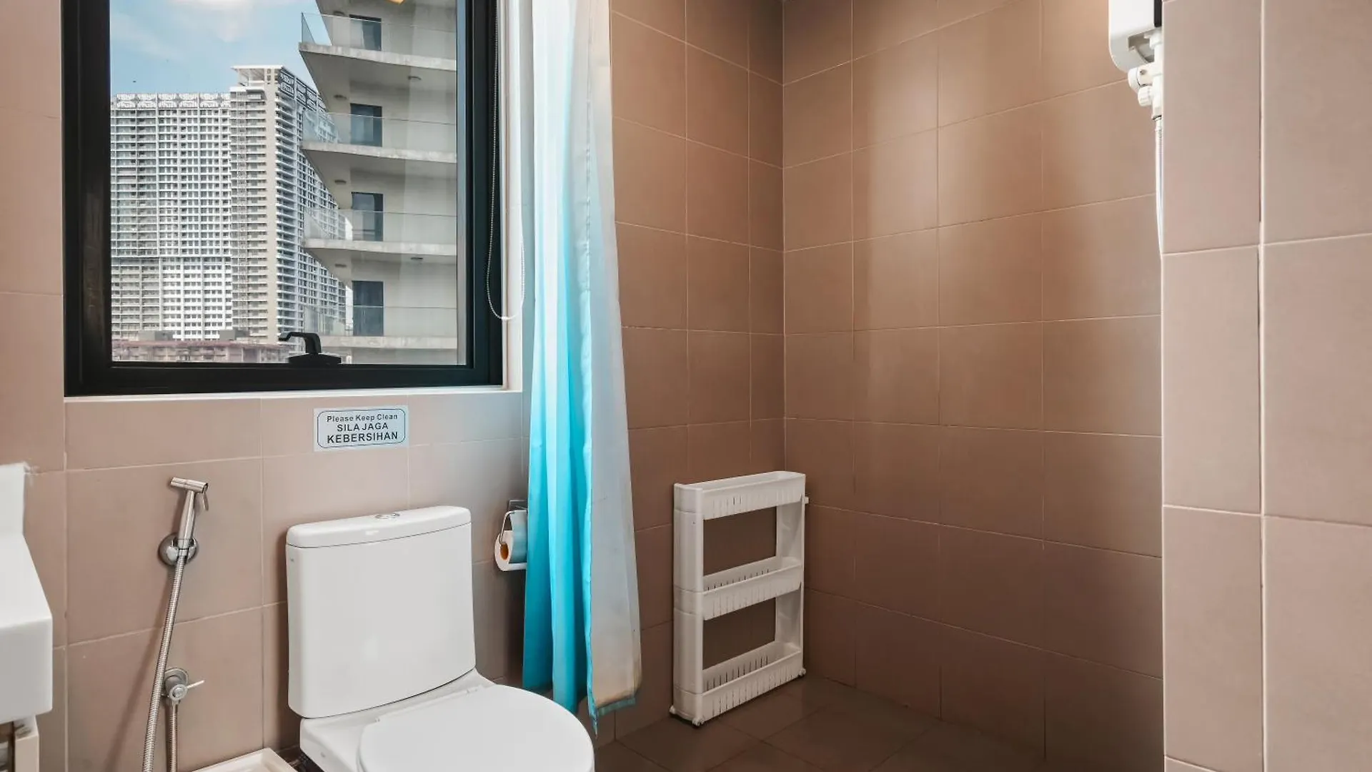 Summer Suites Klcc Apartments By Soulasia Kuala Lumpur 0*,