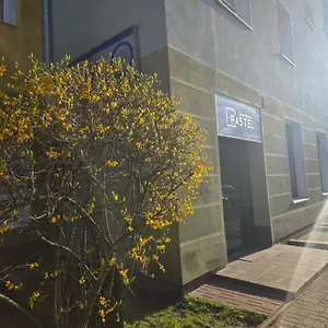 Pastel Guest Homestay Warsaw