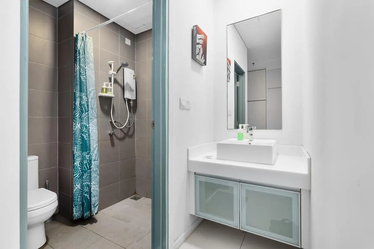 Summer Suites Klcc Apartments By Soulasia Kuala Lumpur