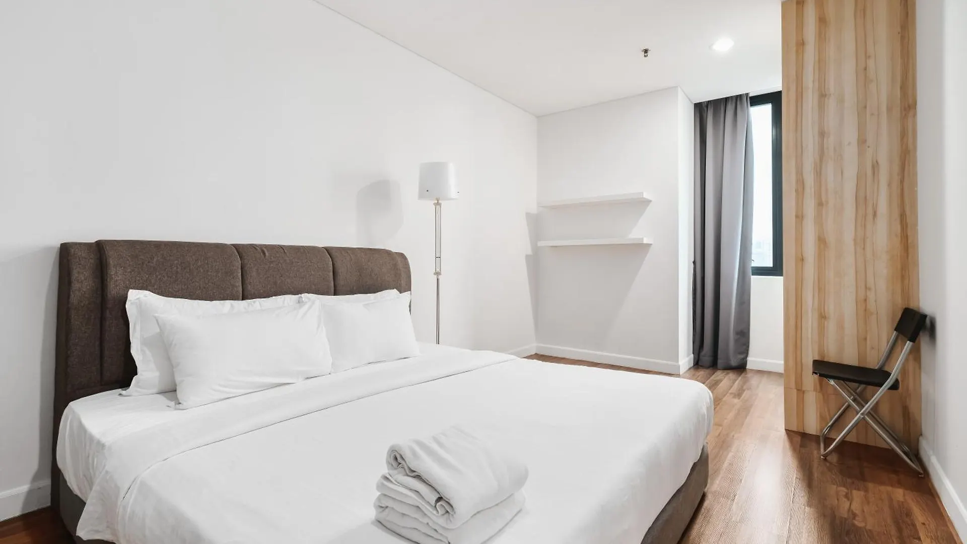 Summer Suites Klcc Apartments By Soulasia Kuala Lumpur 0*,
